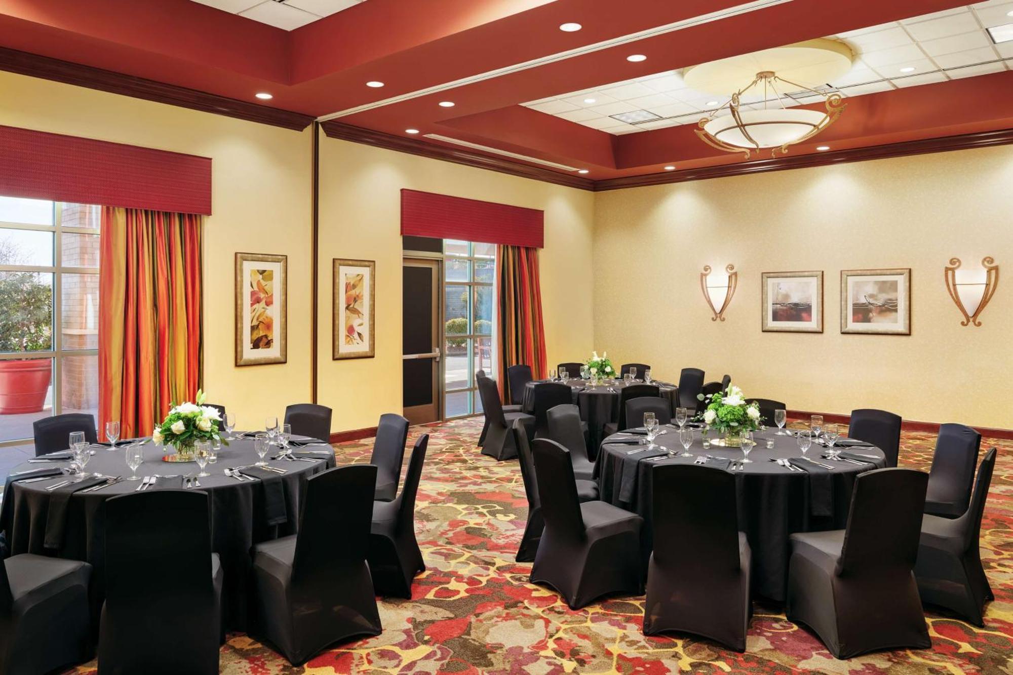Embassy Suites By Hilton Charlotte Concord Golf Resort & Spa Buitenkant foto